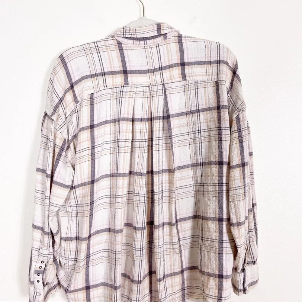 We The Free Free People White w/‎ Tan, Grey, & Pink Plaid Oversized Long Sleeve